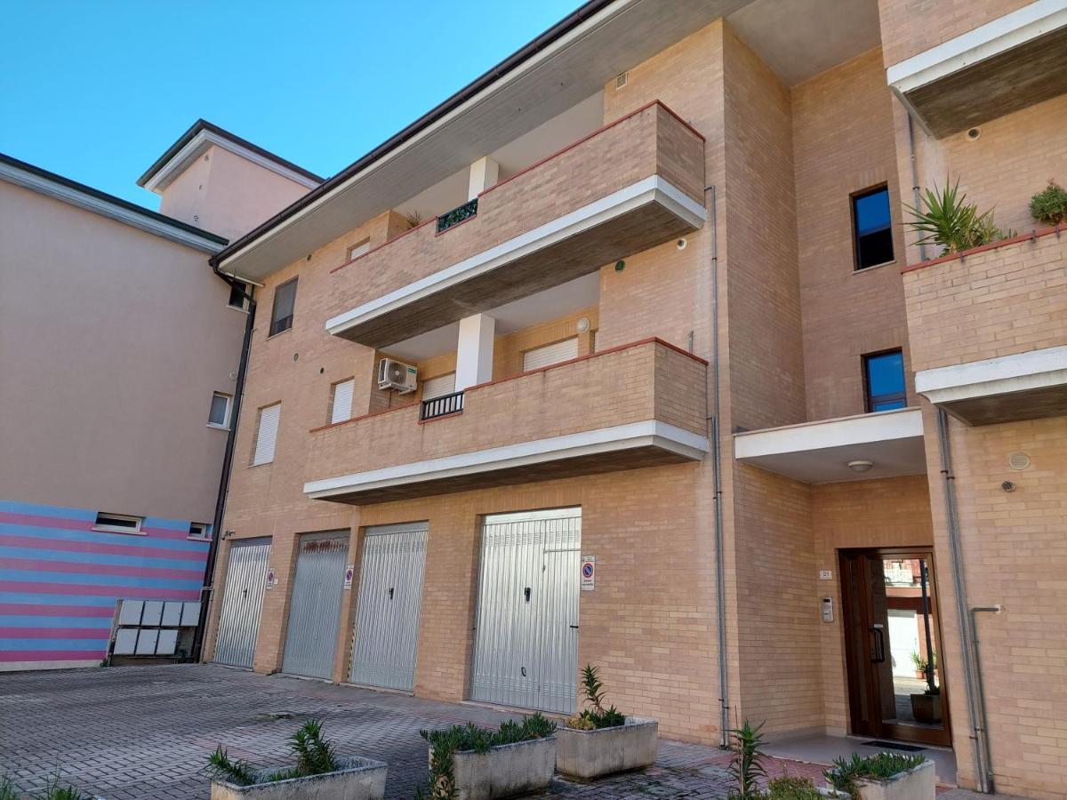 Ferienwohnung La Conchiglia Porto SantʼElpidio Exterior foto