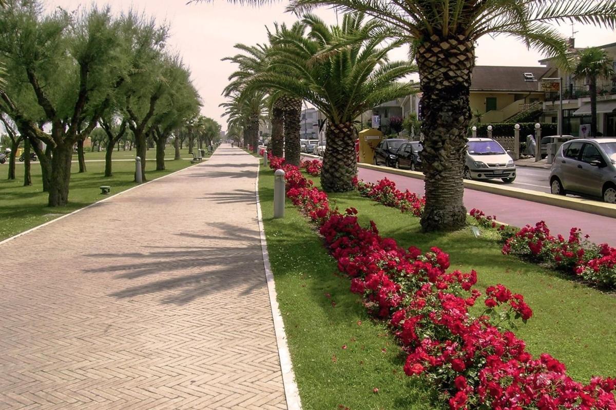Ferienwohnung La Conchiglia Porto SantʼElpidio Exterior foto